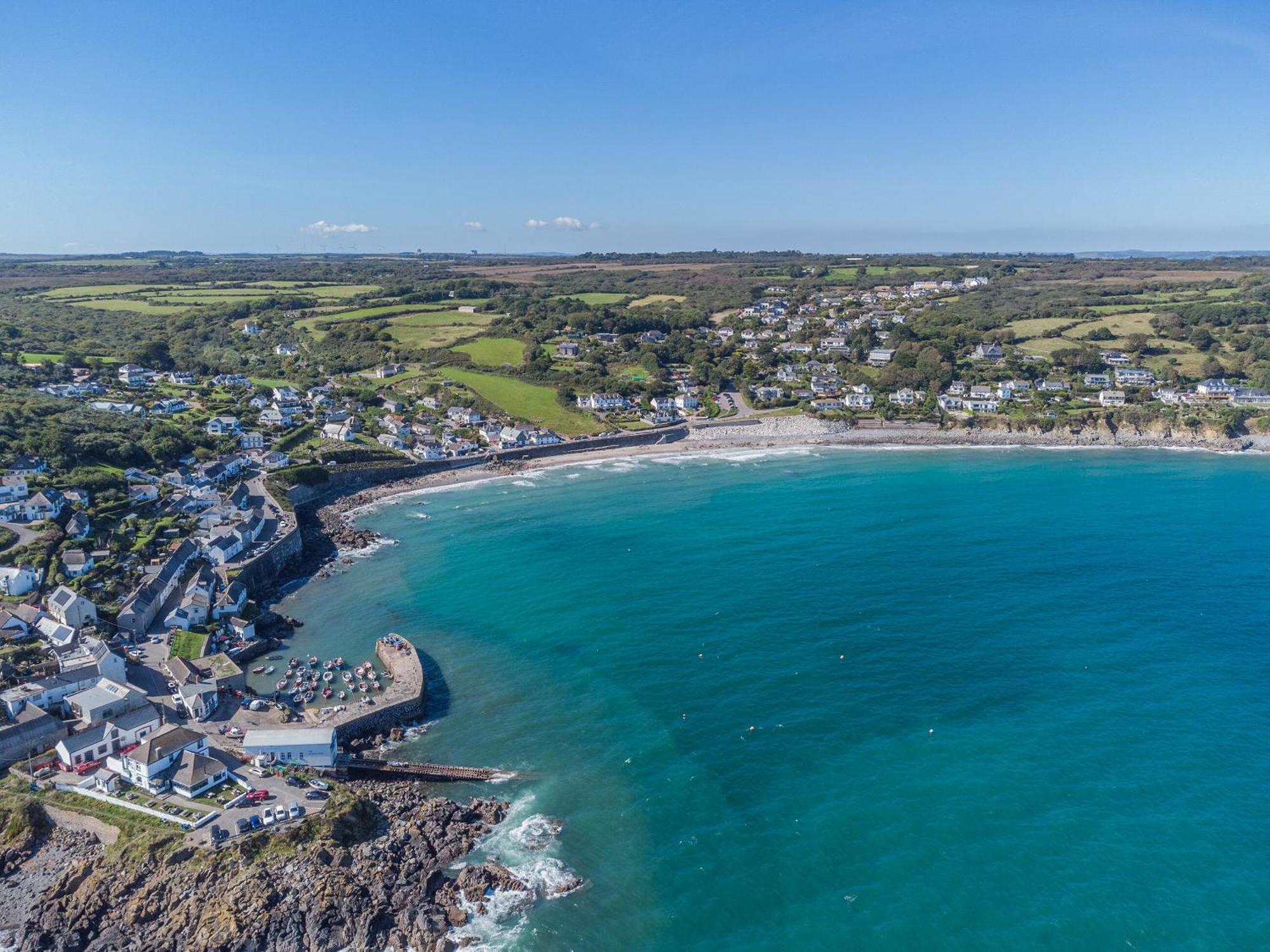 Tregarrek Villa Coverack Bagian luar foto